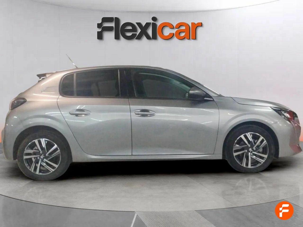 peugeot 208 2021 / foto grande (3)