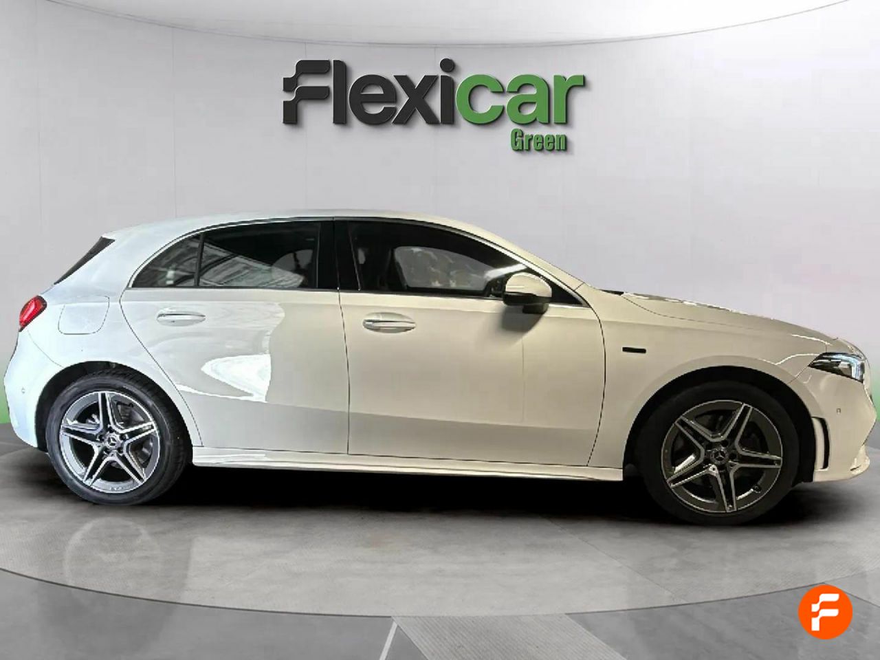 mercedes clase a 2021 / foto grande (3)