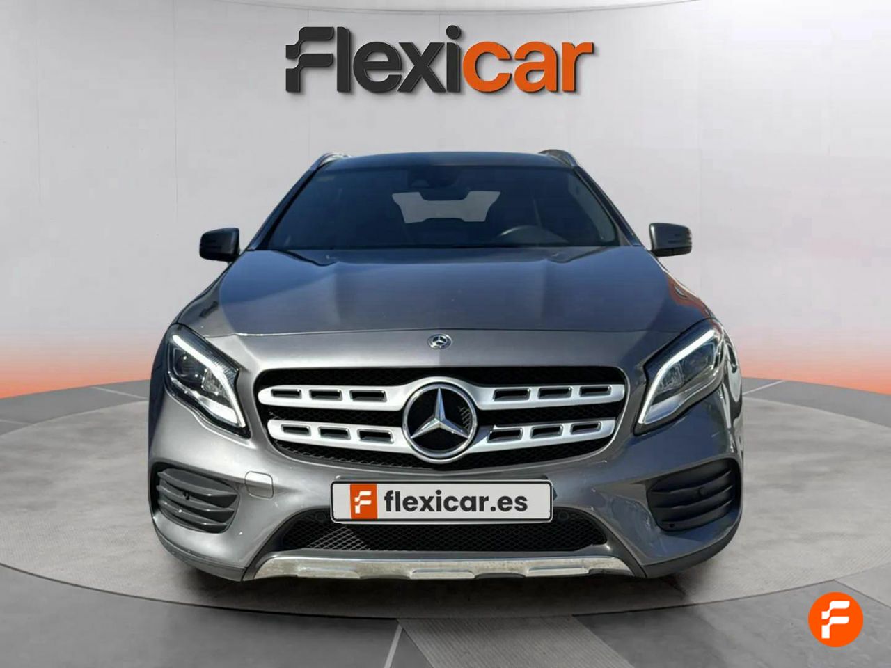 mercedes gla 2018 / foto grande (2)