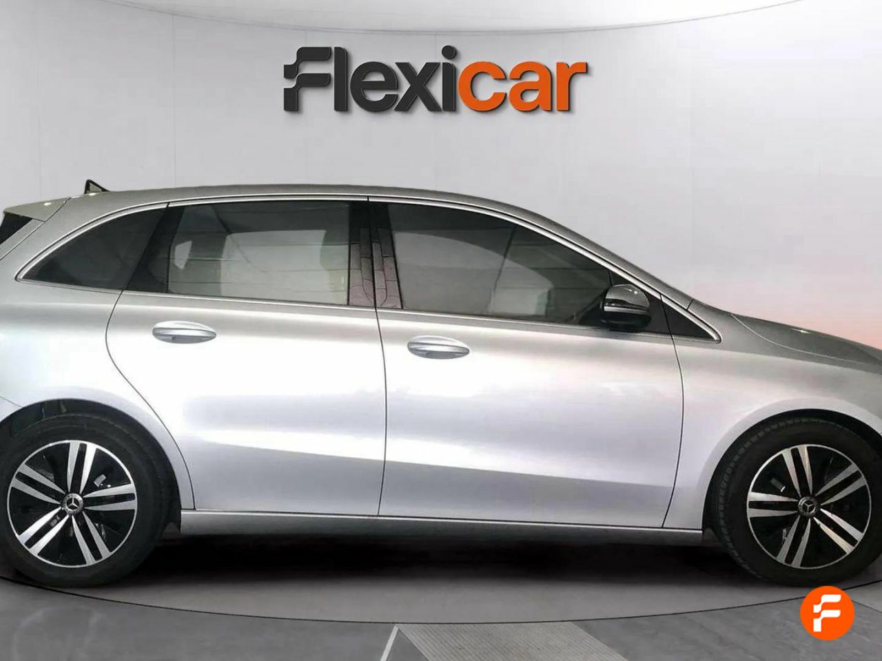 mercedes clase b 2021 / foto grande (3)