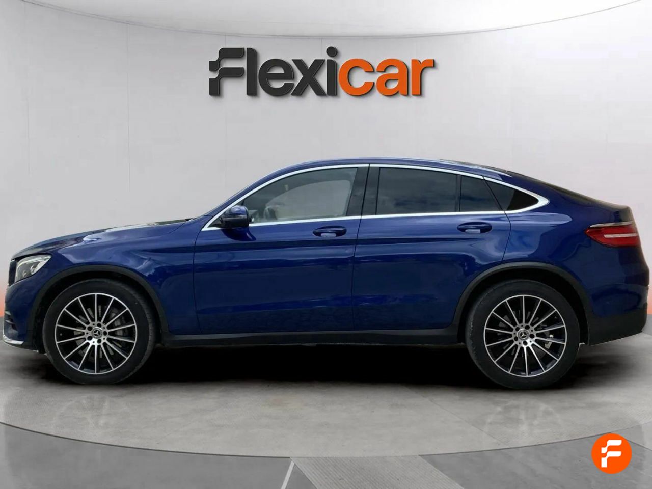 mercedes glc 2018 / foto grande (3)