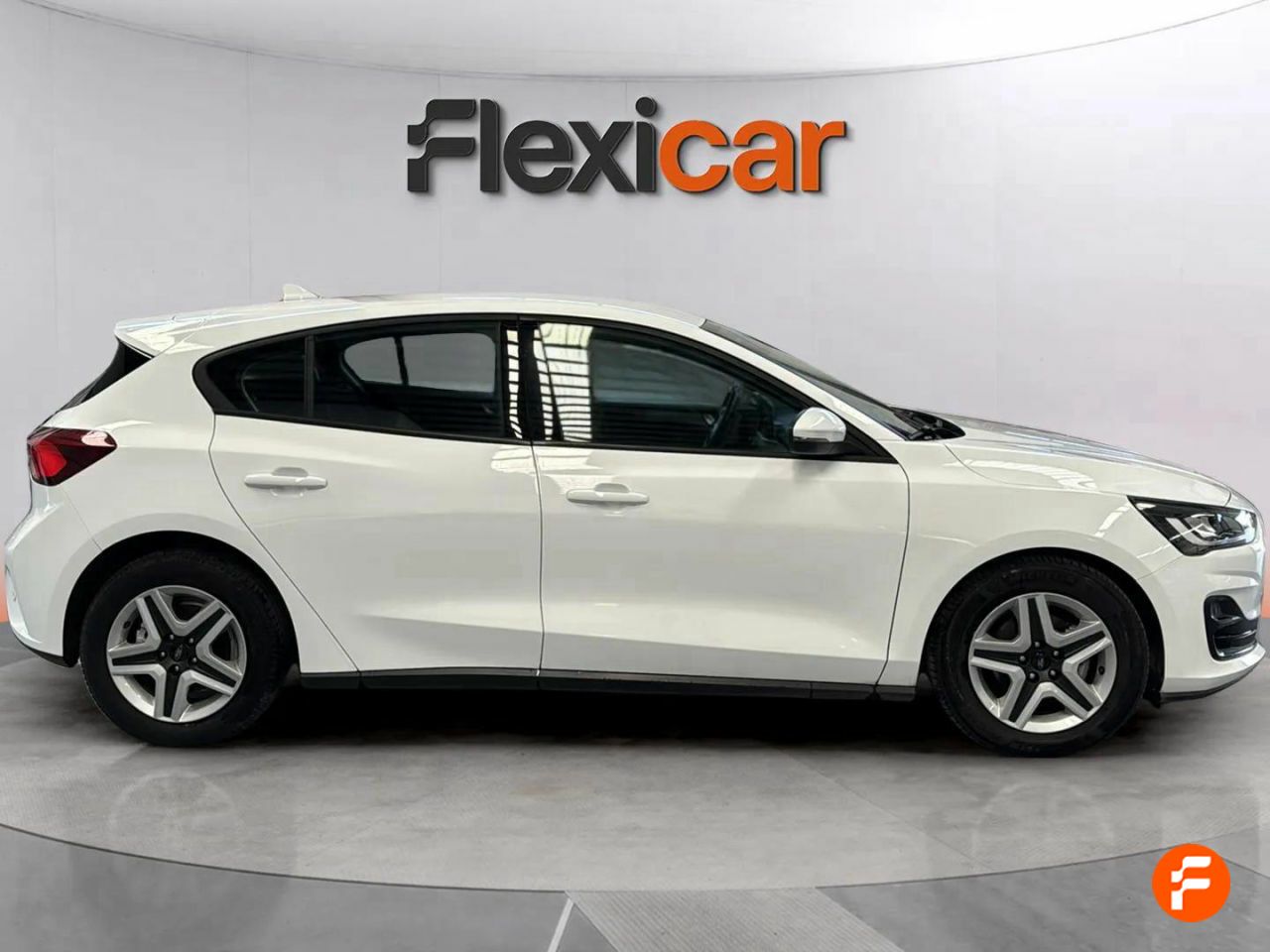 ford focus 2022 / foto grande (3)