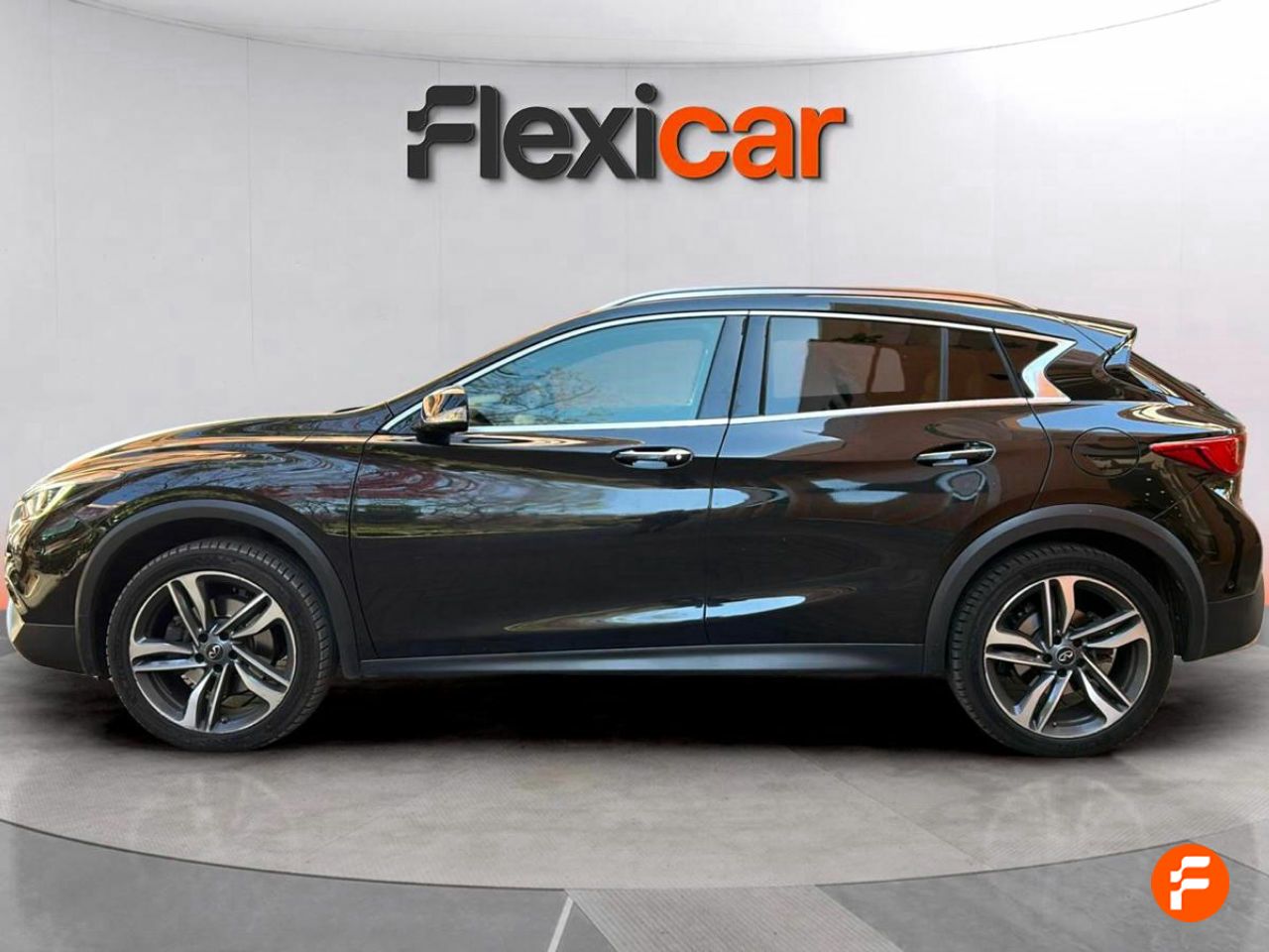 infiniti qx30 2019 / foto grande (3)