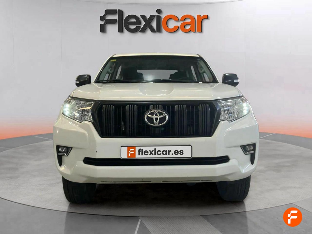 toyota land cruiser 2020 / foto grande (2)