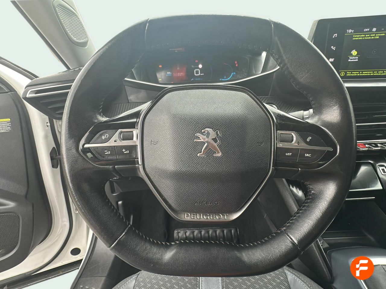 peugeot 2008 2020 / foto grande (3)