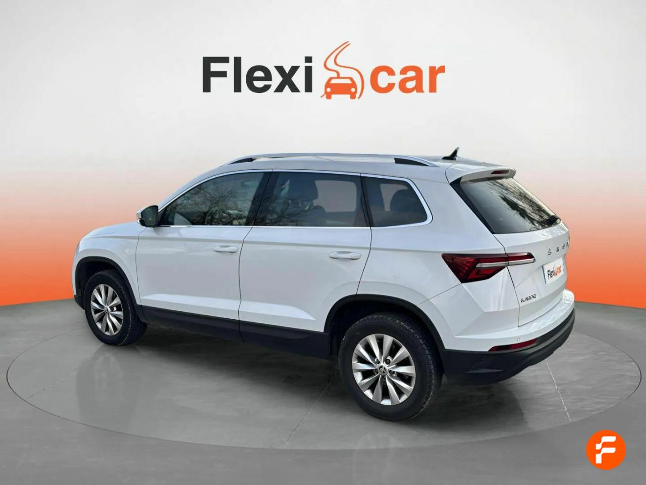 skoda karoq 2023 / foto grande (3)