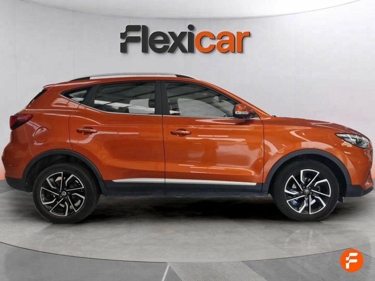 mg zs 2023 / foto grande (3)