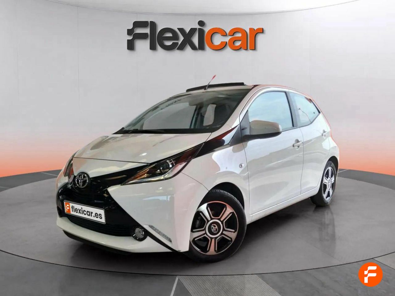 toyota aygo 2018 / foto grande (3)