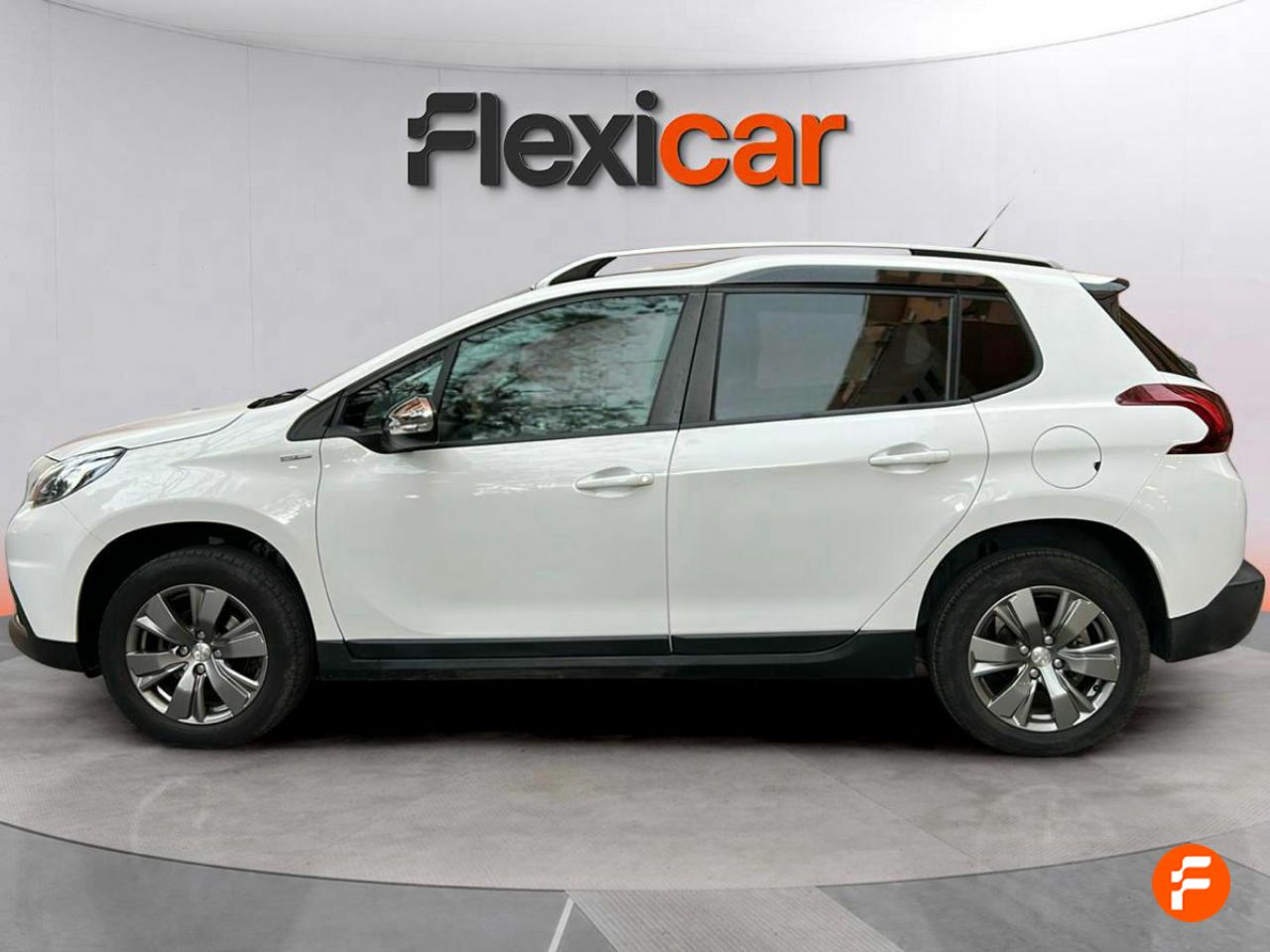 peugeot 2008 2018 / foto grande (3)