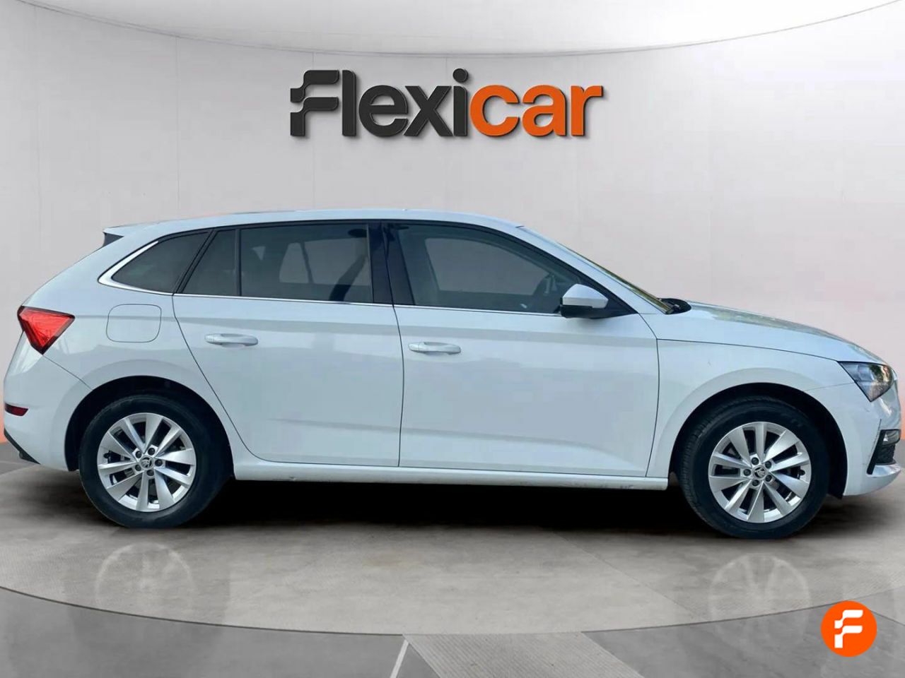 skoda scala 2023 / foto grande (2)