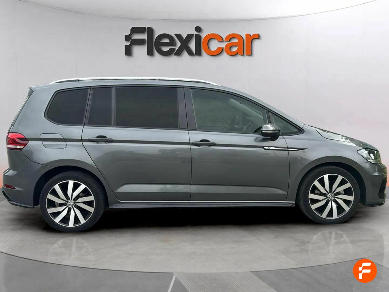 volkswagen touran 2019 / foto grande (3)