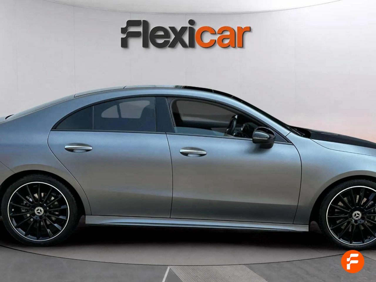 mercedes cla 2023 / foto grande (3)
