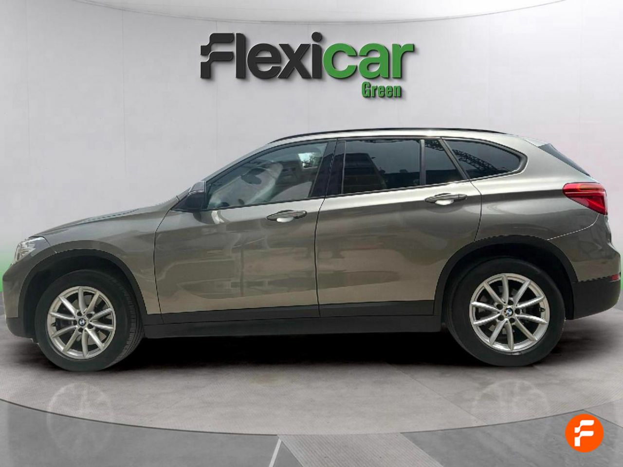 bmw x1 2016 / foto grande (3)