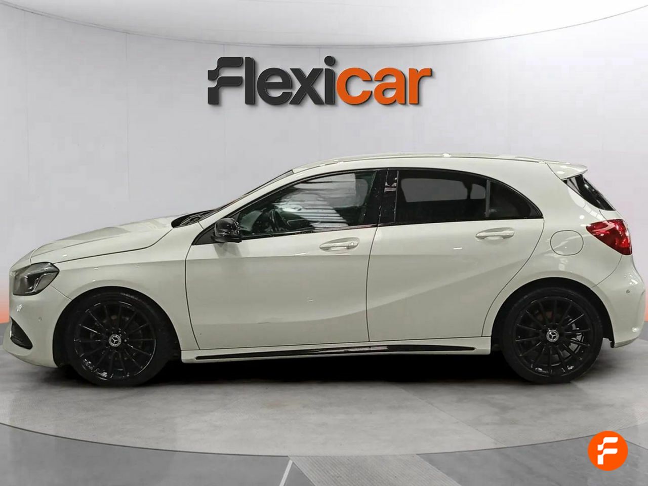 mercedes clase a 2016 / foto grande (3)