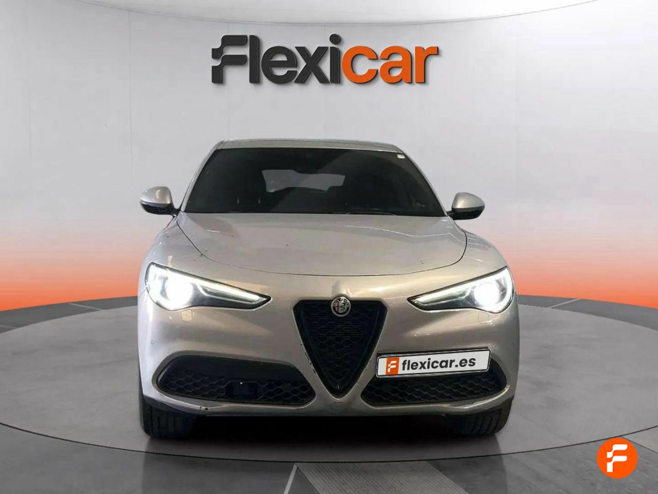alfa romeo stelvio 2022 / foto grande (2)