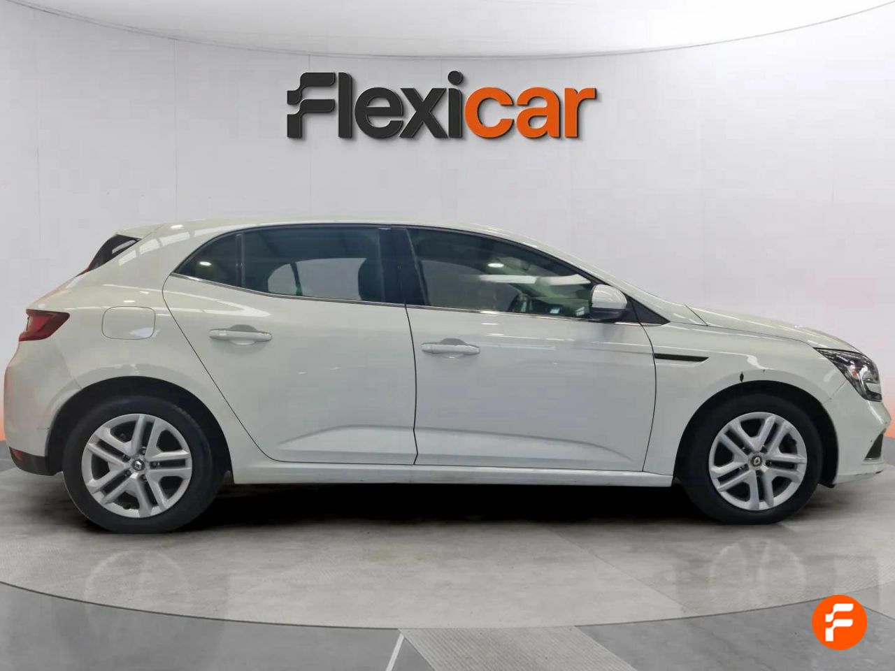 renault megane 2019 / foto grande (3)