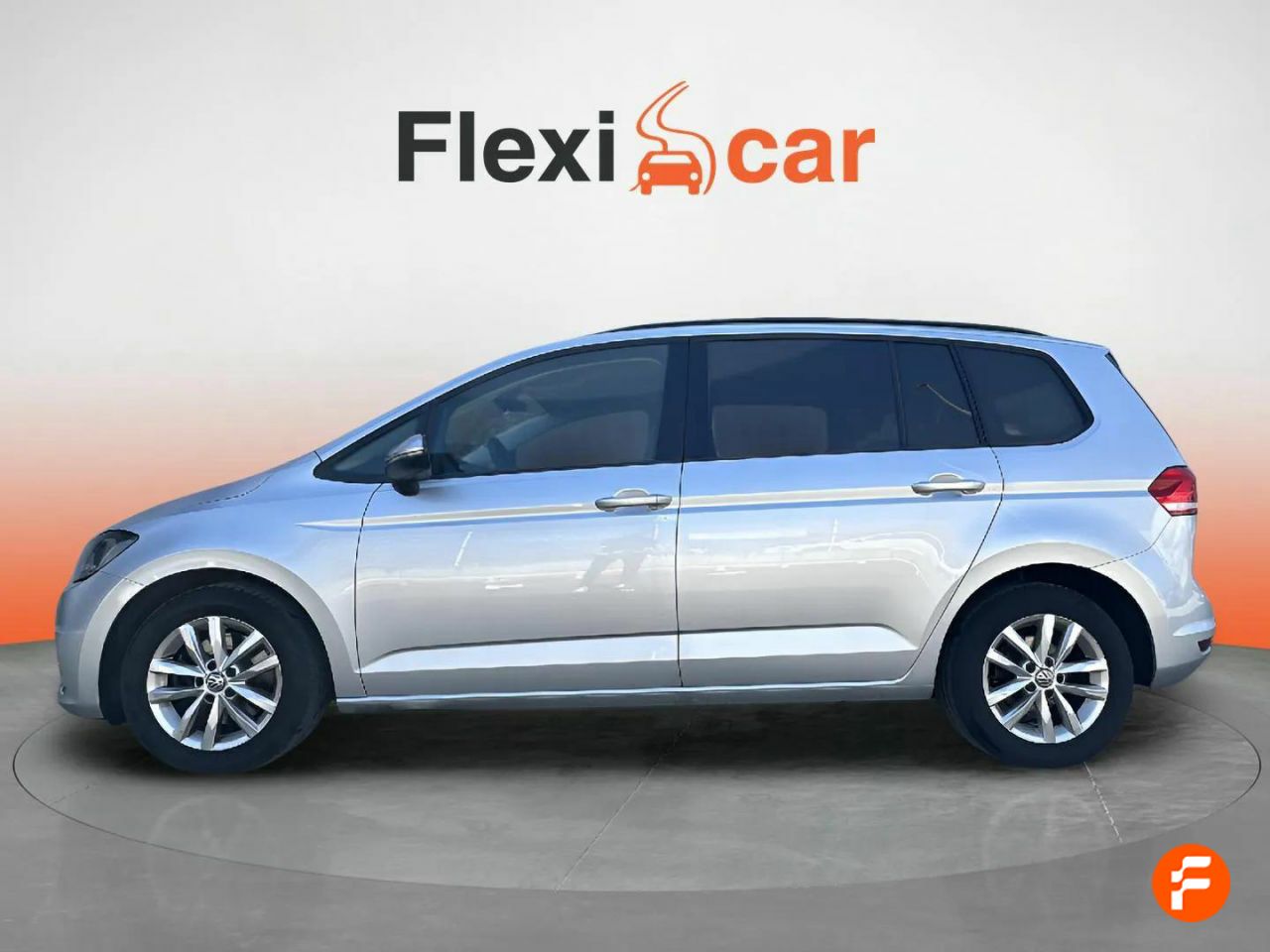 volkswagen touran 2017 / foto grande (2)