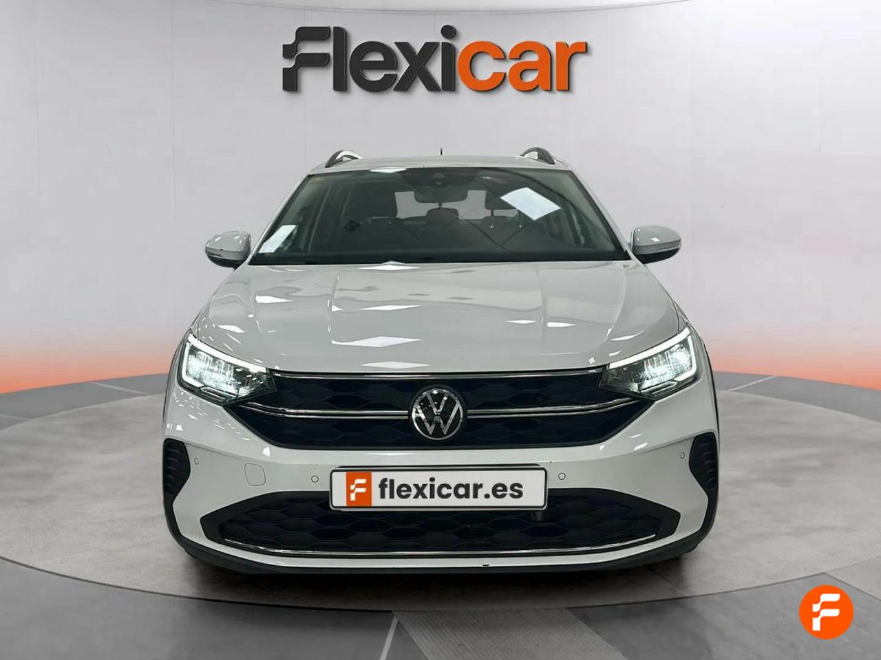 volkswagen taigo 2022 / foto grande (2)