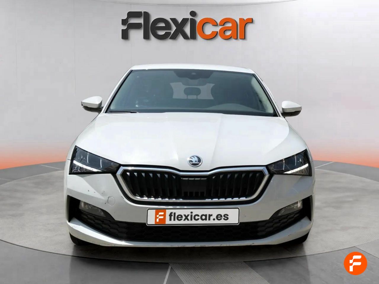 skoda scala 2023 / foto grande (2)