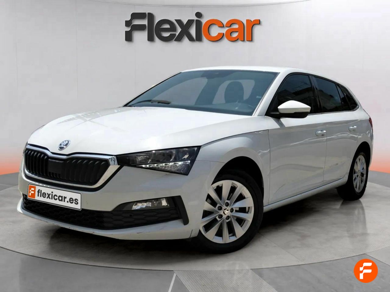 skoda scala 2023 / foto grande (3)