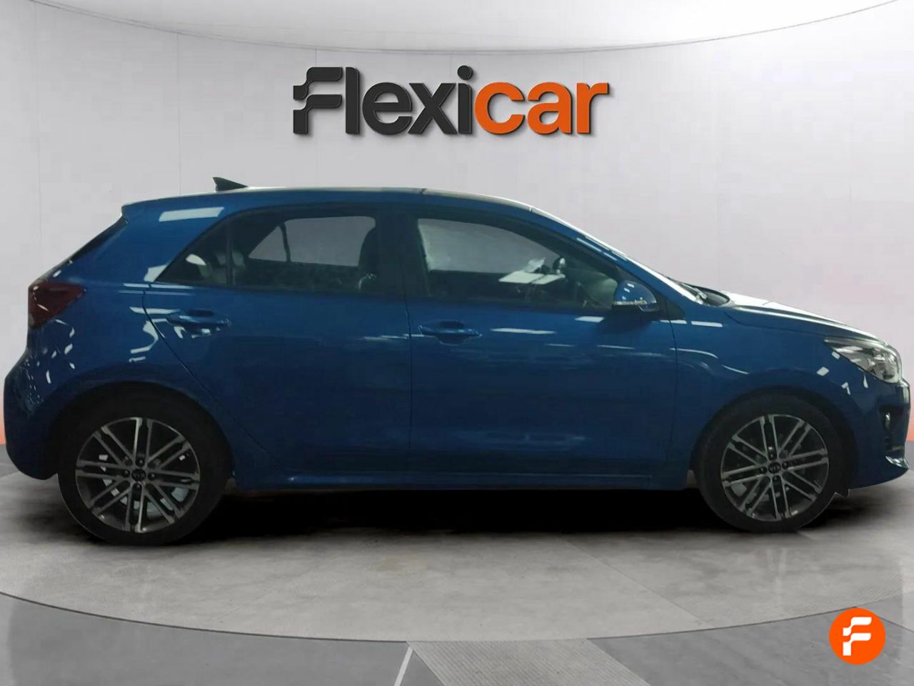kia rio 2021 / foto grande (3)