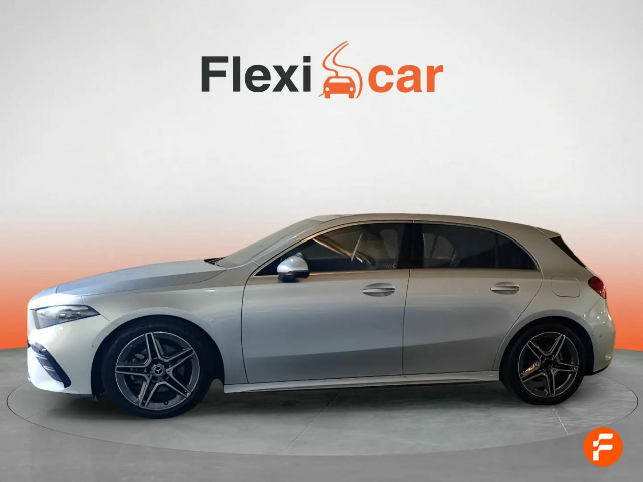 mercedes clase a 2023 / foto grande (3)