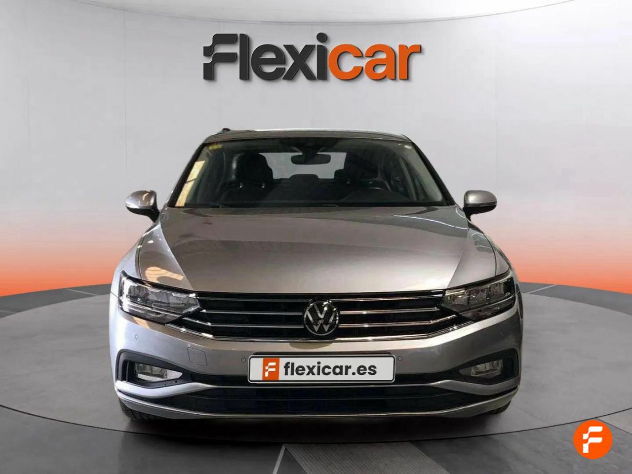volkswagen passat 2020 / foto grande (2)