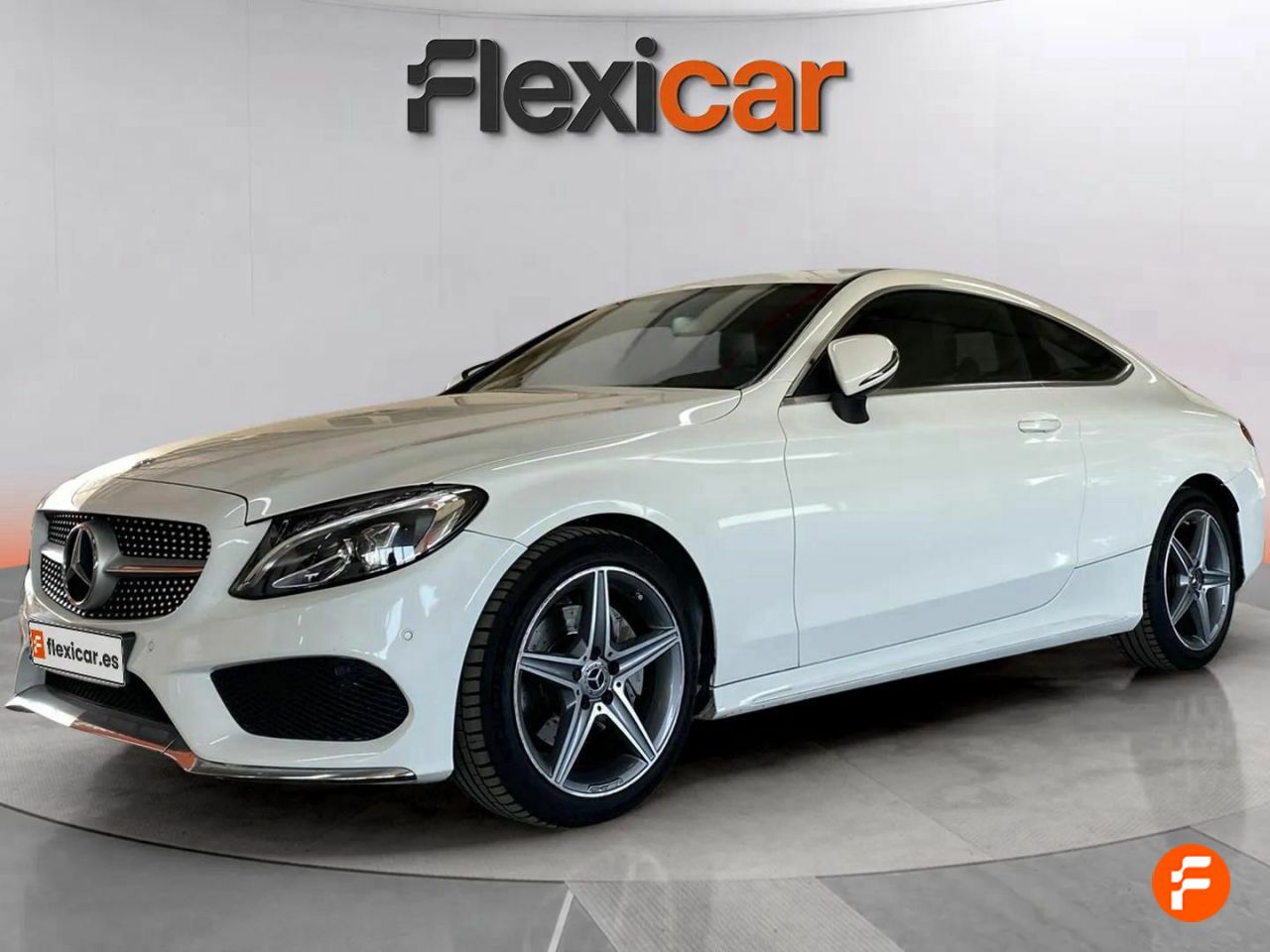 mercedes clase c 2018 / foto grande (3)