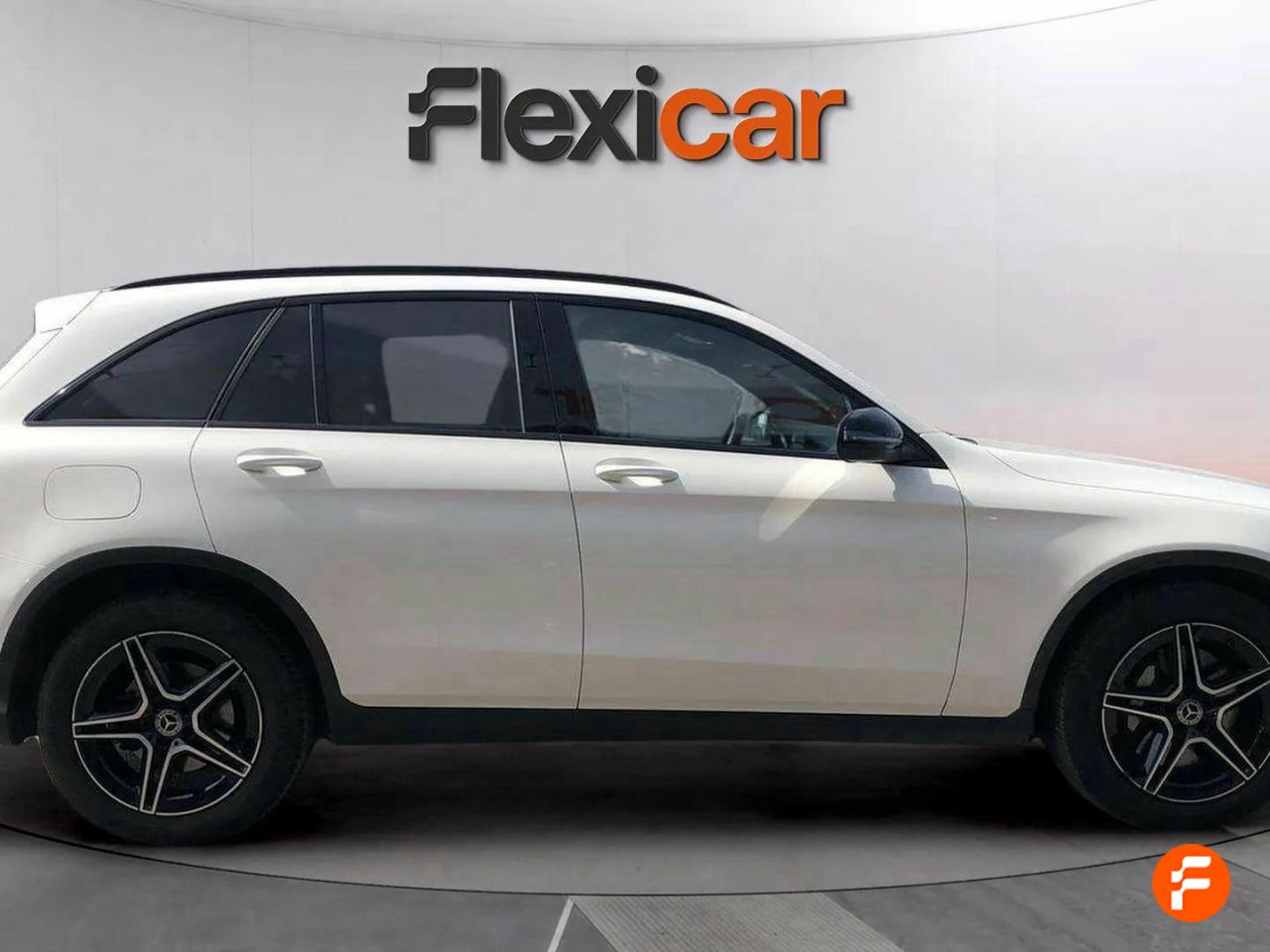 mercedes glc 2021 / foto grande (3)