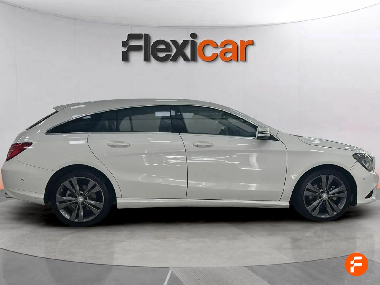 mercedes cla 2016 / foto grande (3)