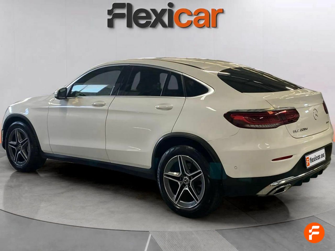 mercedes glc 2021 / foto grande (3)