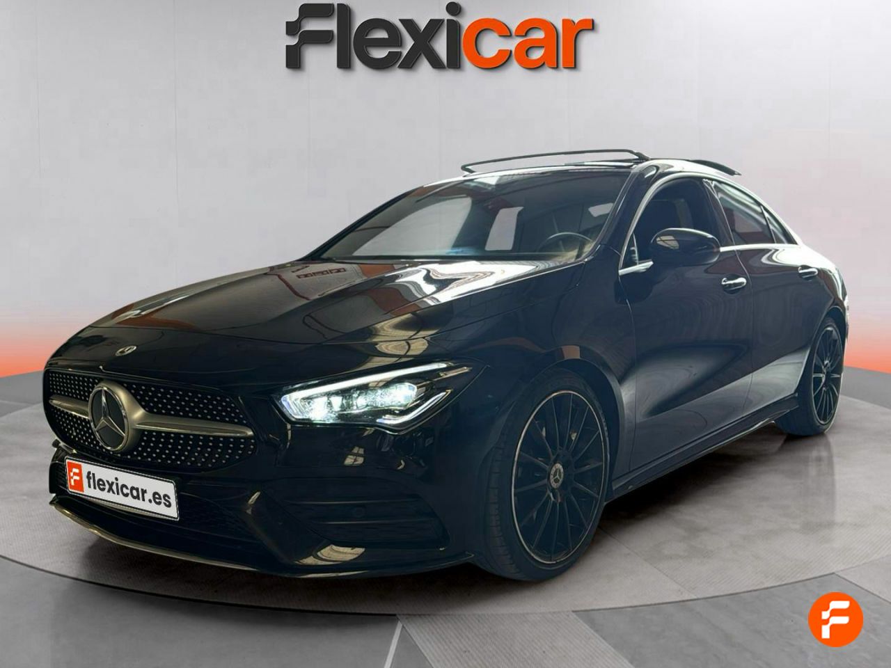 mercedes cla 2023 / foto grande (3)