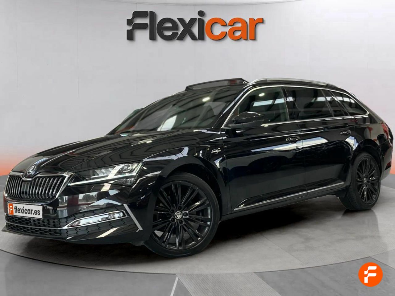 skoda superb 2024 / foto grande (3)