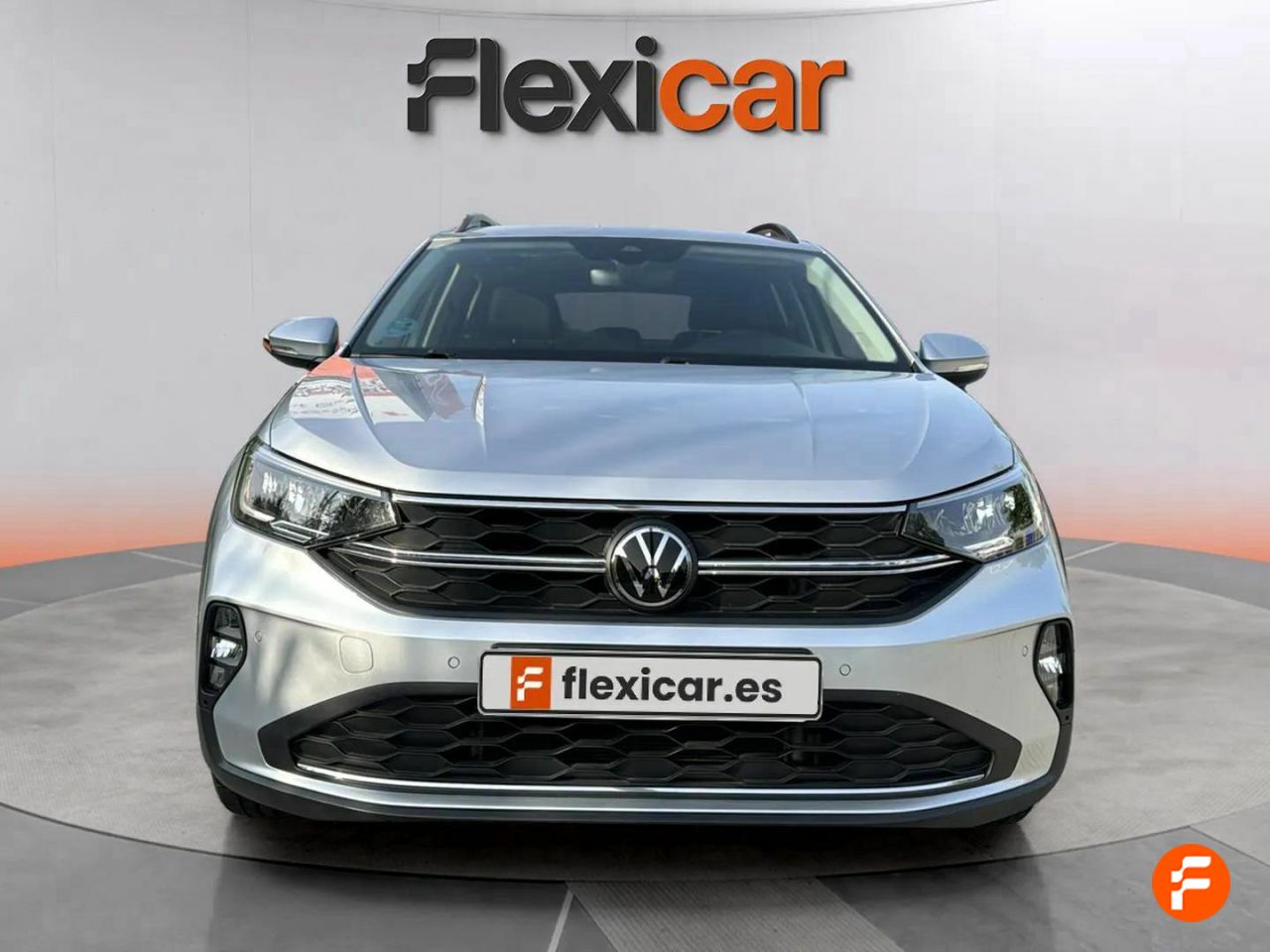 volkswagen taigo 2023 / foto grande (2)