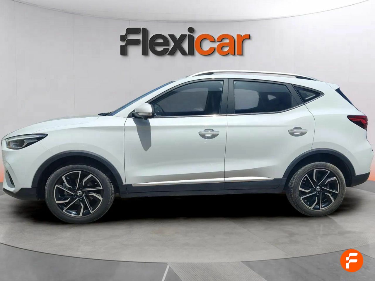 mg zs 2023 / foto grande (3)