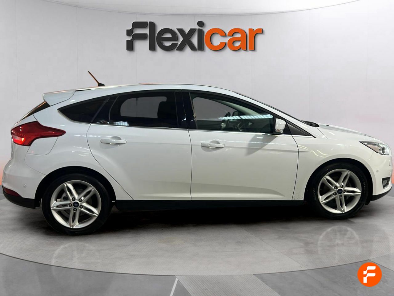 ford focus 2017 / foto grande (2)