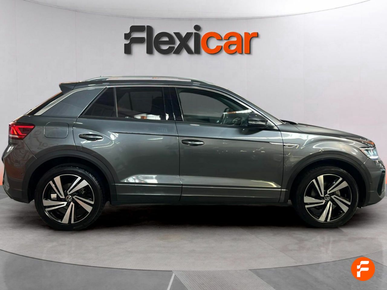 volkswagen t-roc 2022 / foto grande (3)