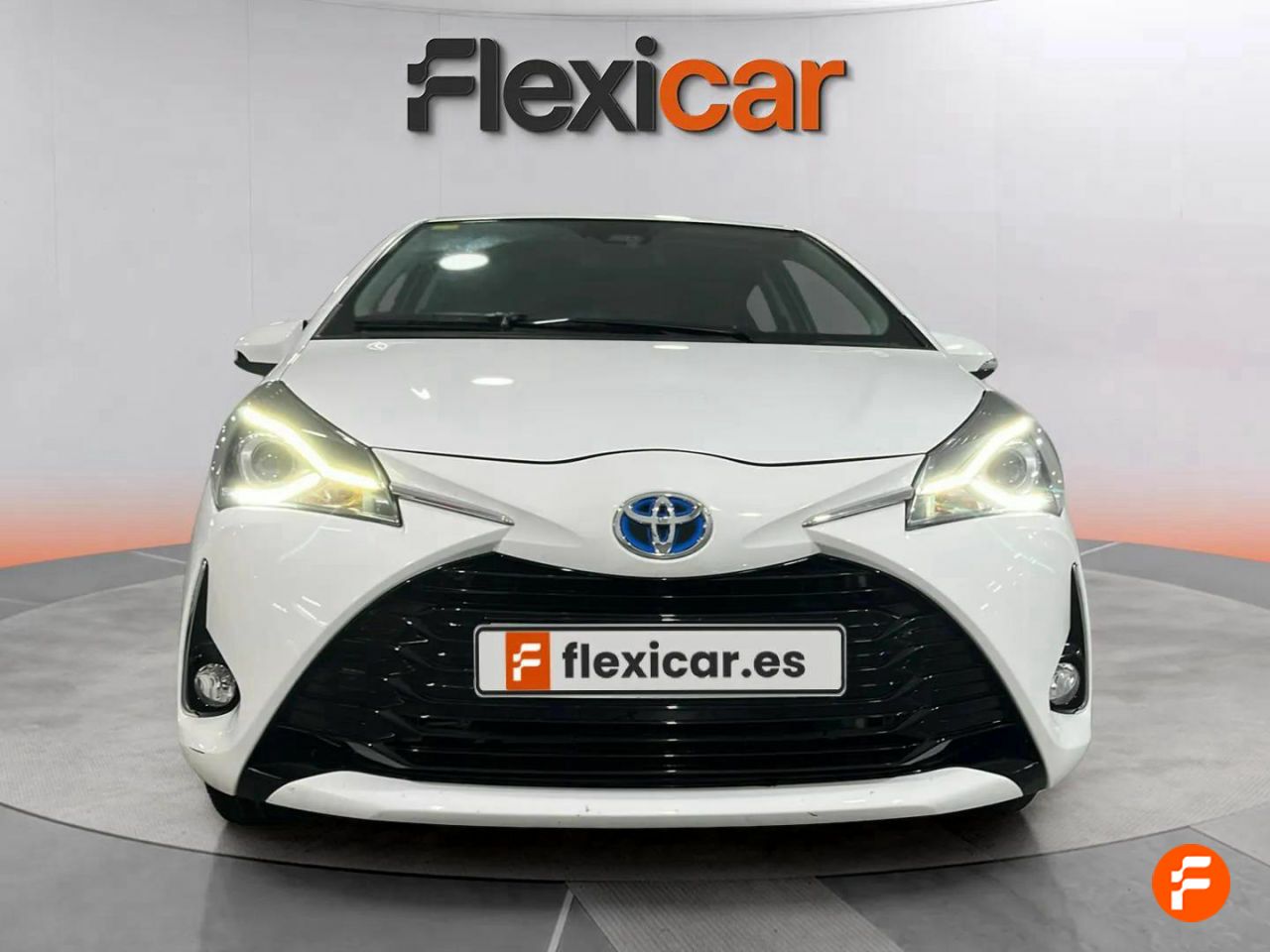 toyota yaris 2020 / foto grande (2)