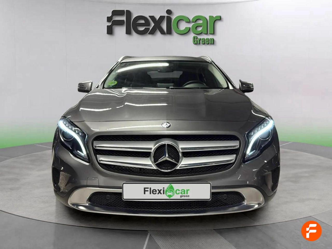 mercedes gla 2017 / foto grande (2)
