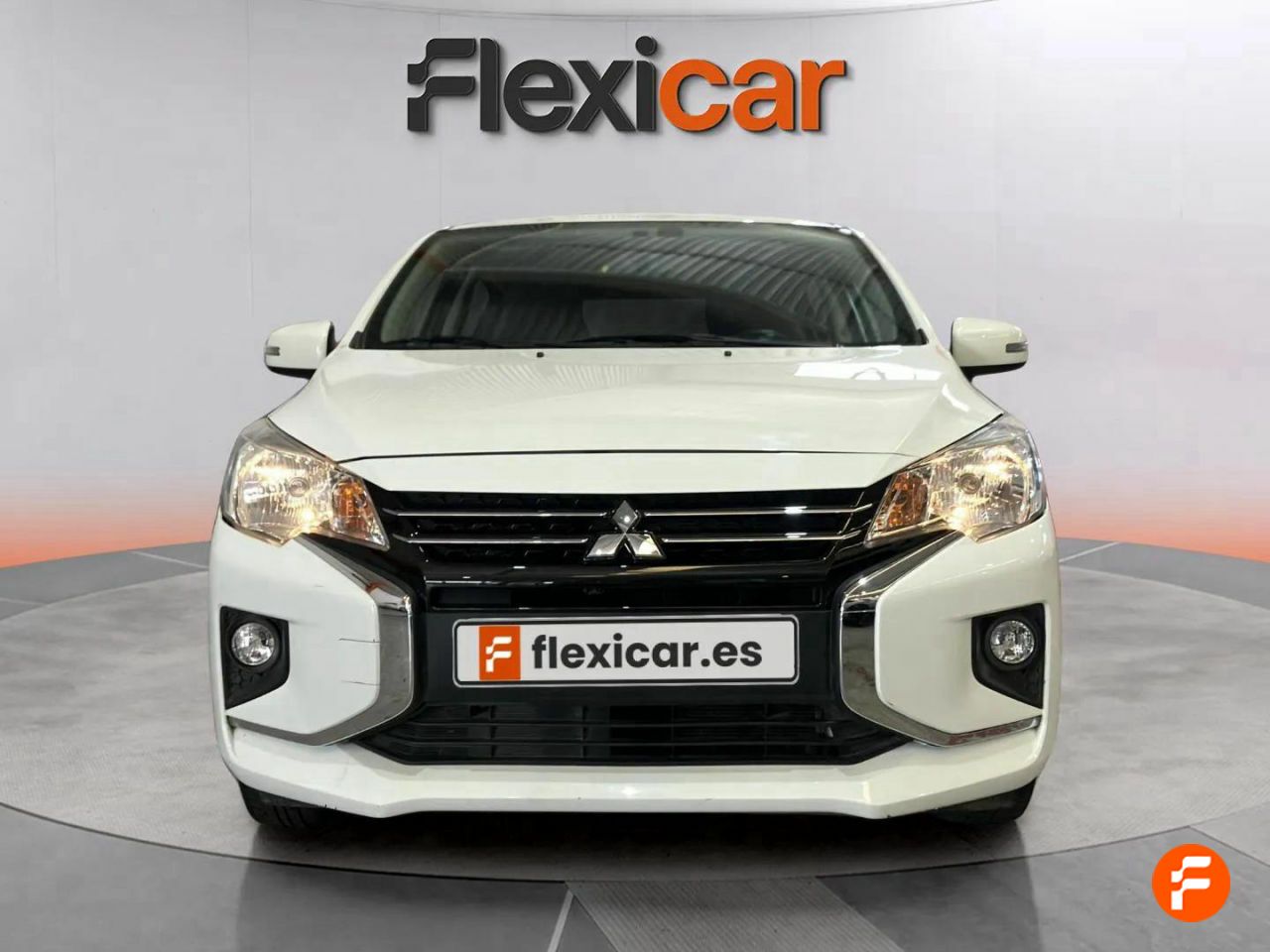 mitsubishi space star 2022 / foto grande (2)
