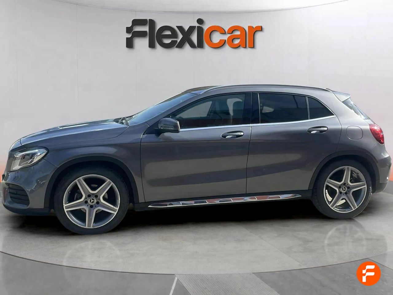 mercedes gla 2020 / foto grande (3)