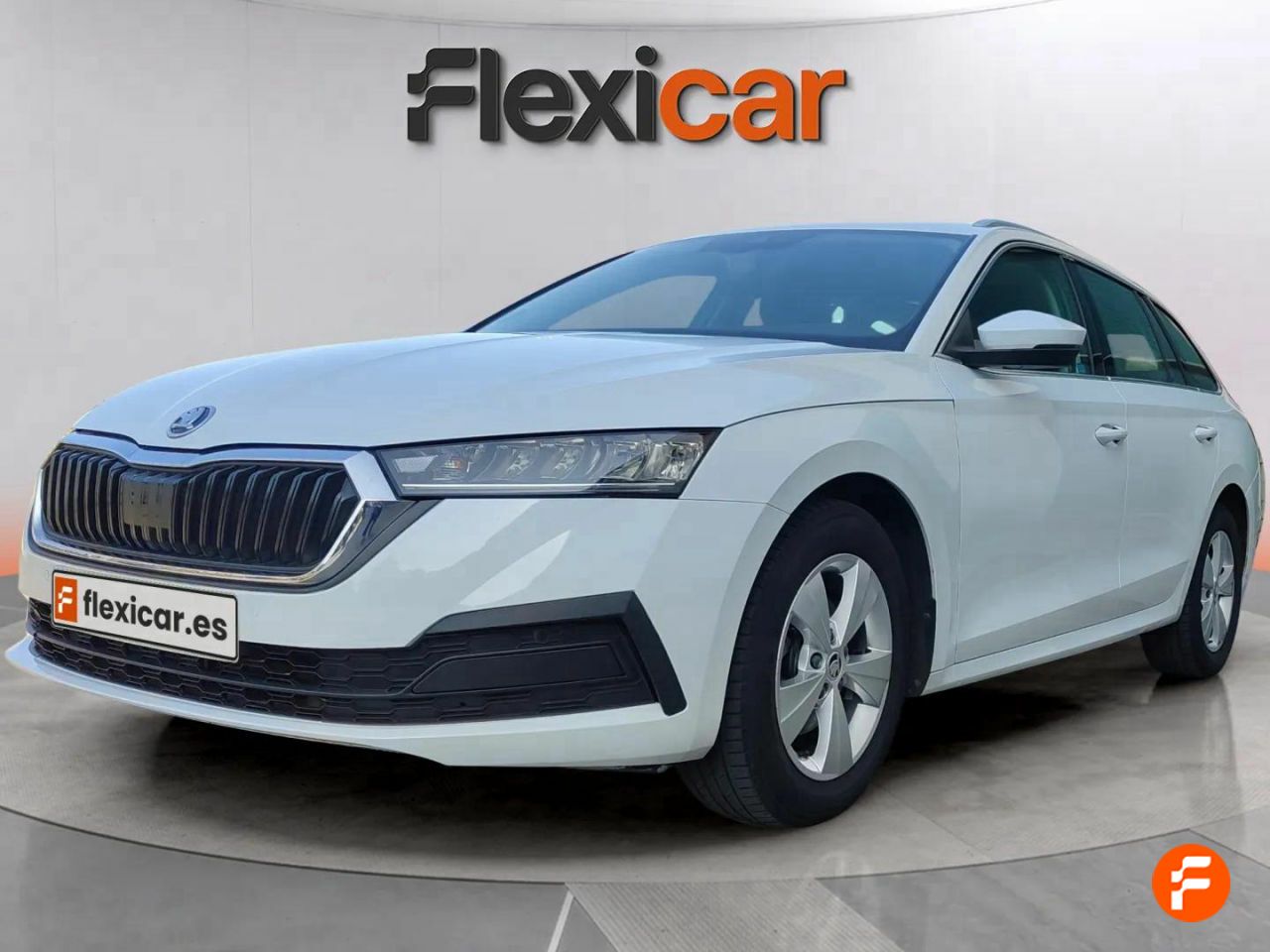 skoda octavia 2021 / foto grande (2)