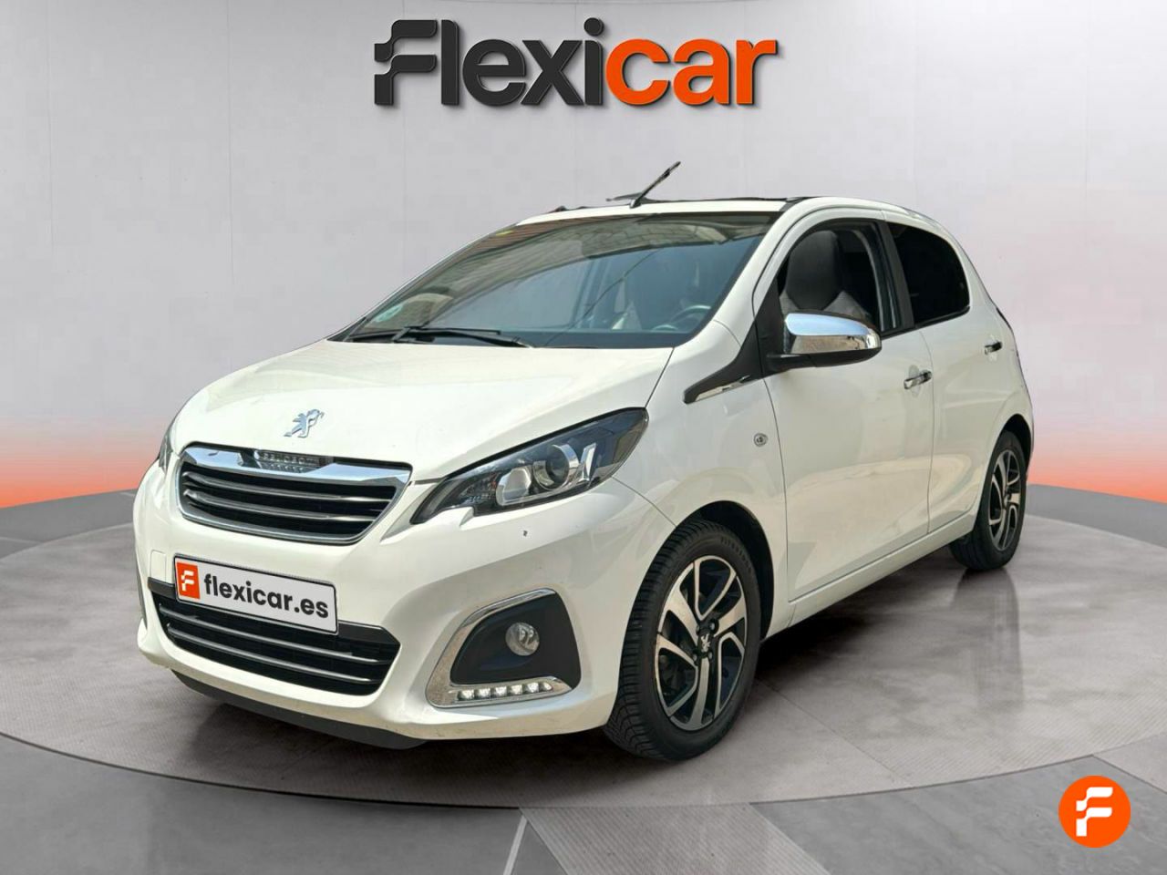peugeot 108 2018 / foto grande (3)