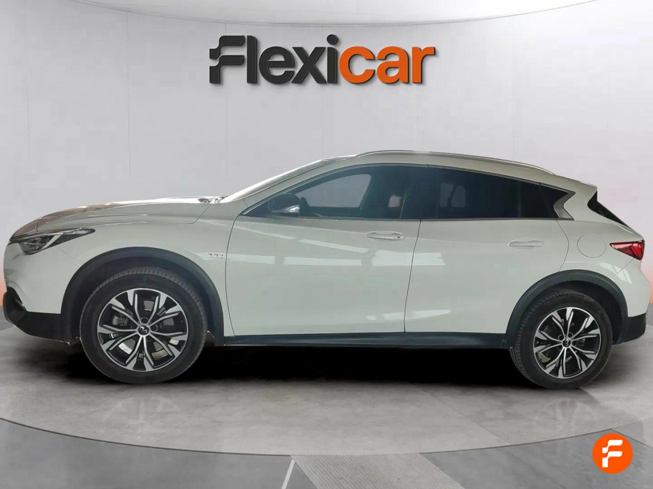infiniti qx30 2019 / foto grande (3)
