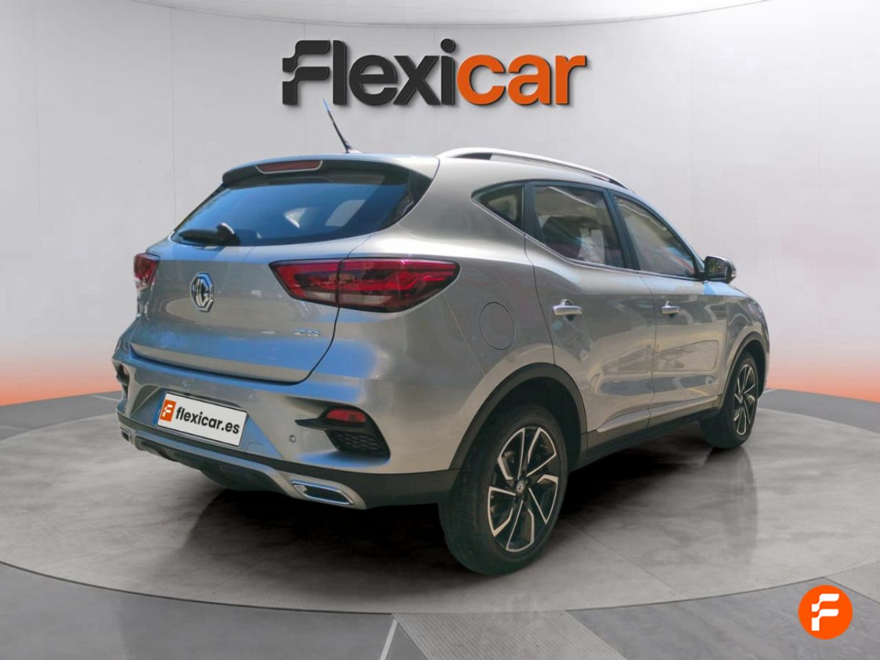 mg zs 2024 / foto grande (3)