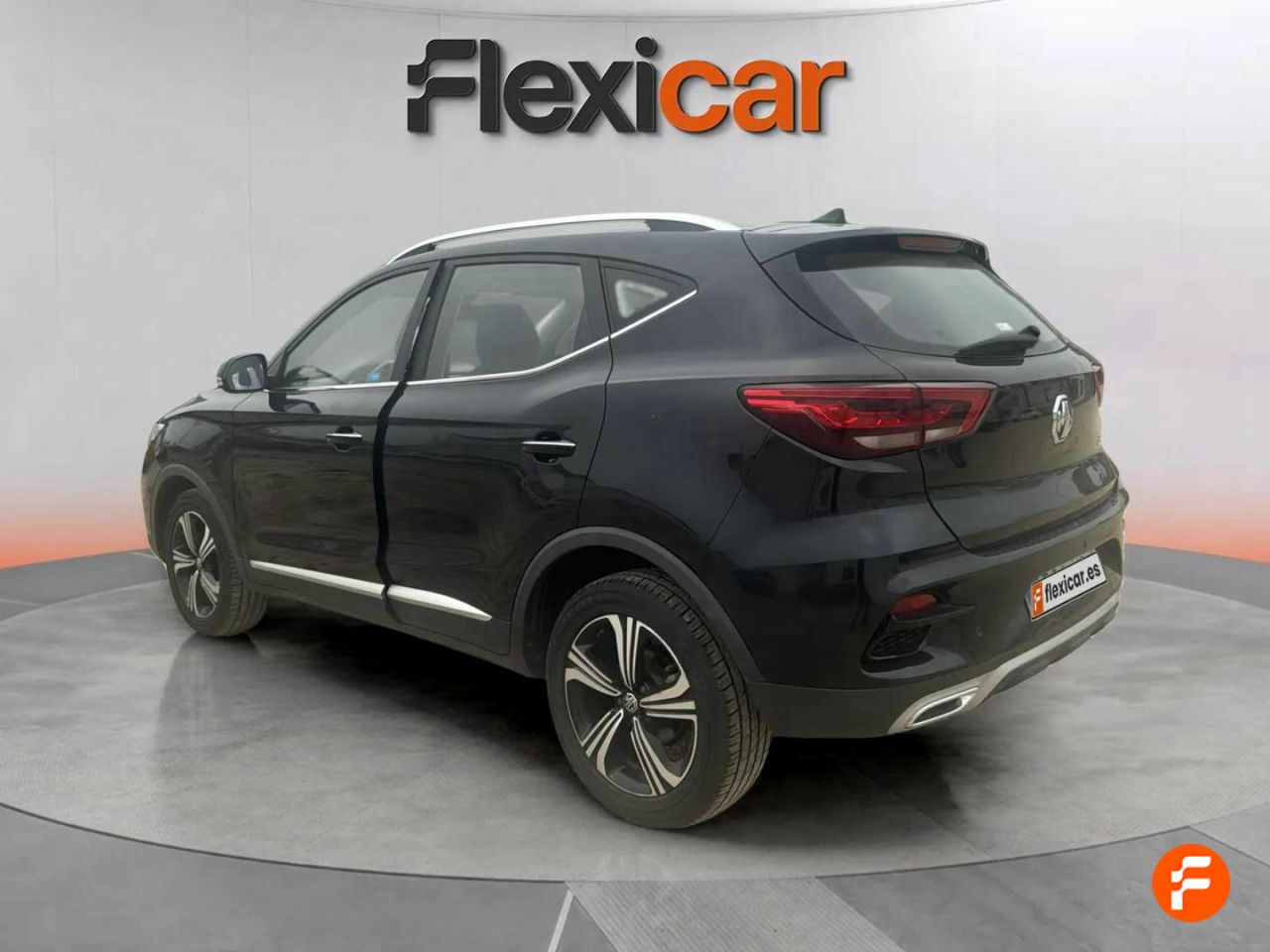mg zs 2022 / foto grande (3)