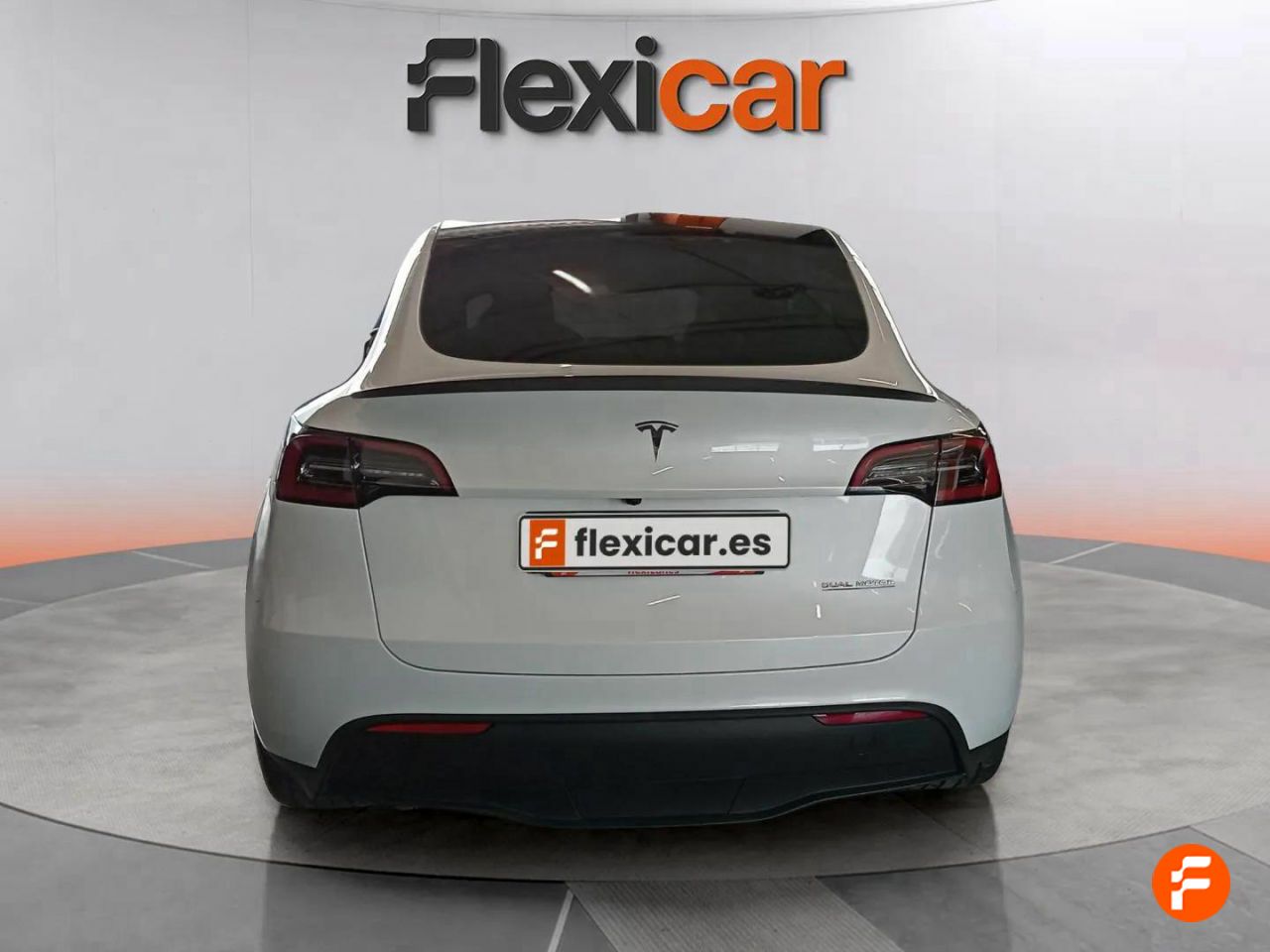 tesla model y 2024 / foto grande (3)