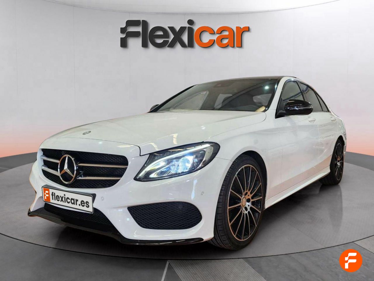 mercedes clase c 2017 / foto grande (3)