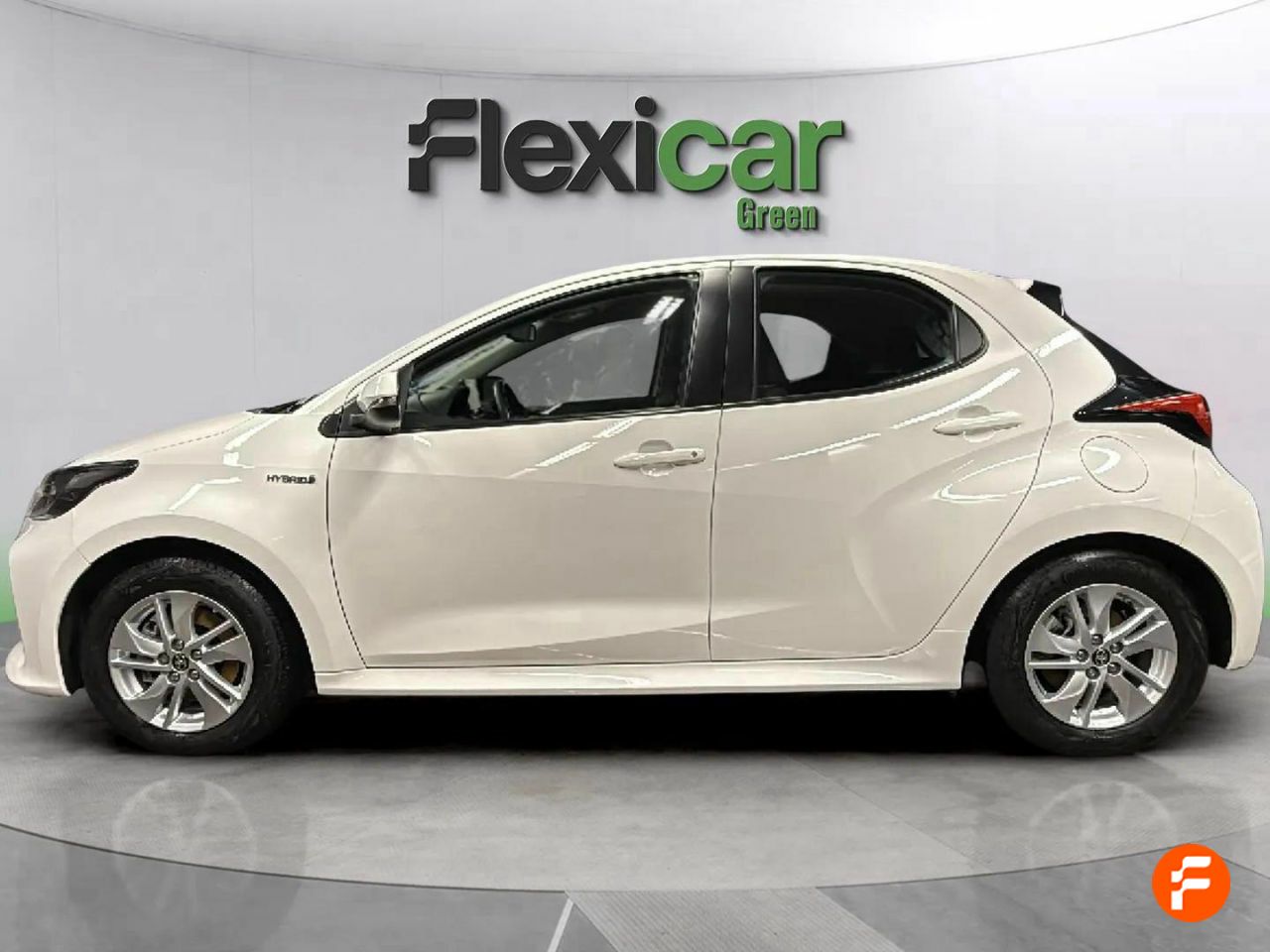 toyota yaris 2021 / foto grande (3)