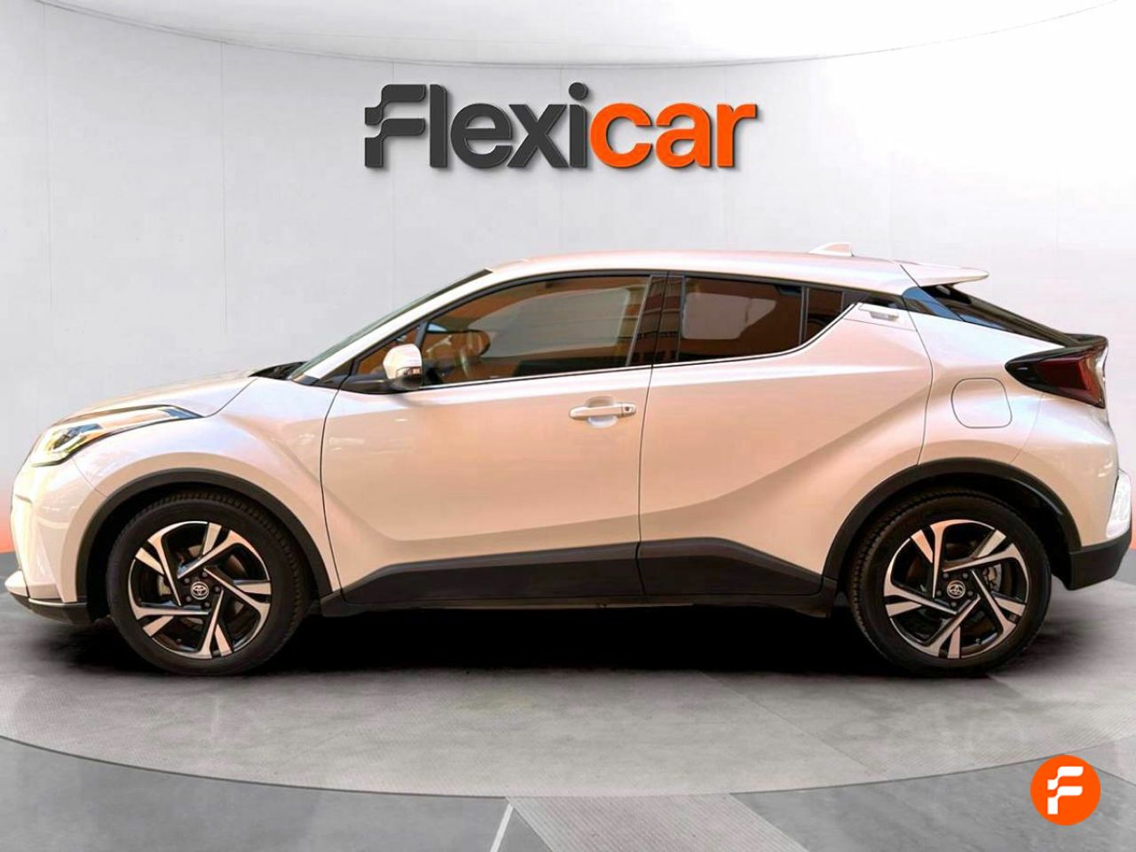 toyota c-hr 2022 / foto grande (3)